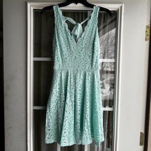 A B. DARLIN light blue short dress